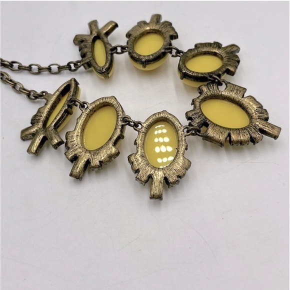 J. Crew Lemon Yellow Cabochon and Rhinestone Crystal Gold Statement Necklace - Picture 12 of 16